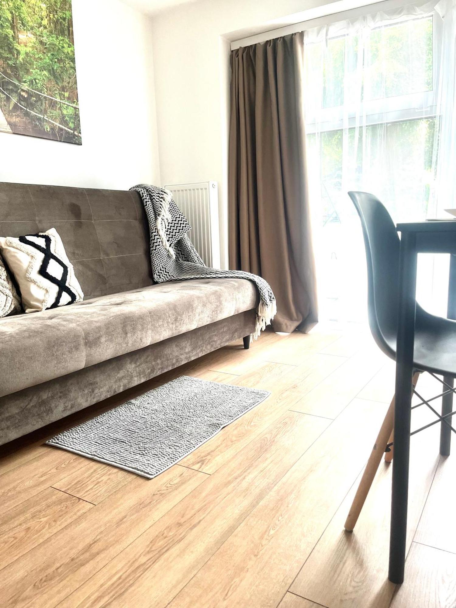 Apartament Goplanska Free Parking Self Check-In 24H Poznan Bagian luar foto