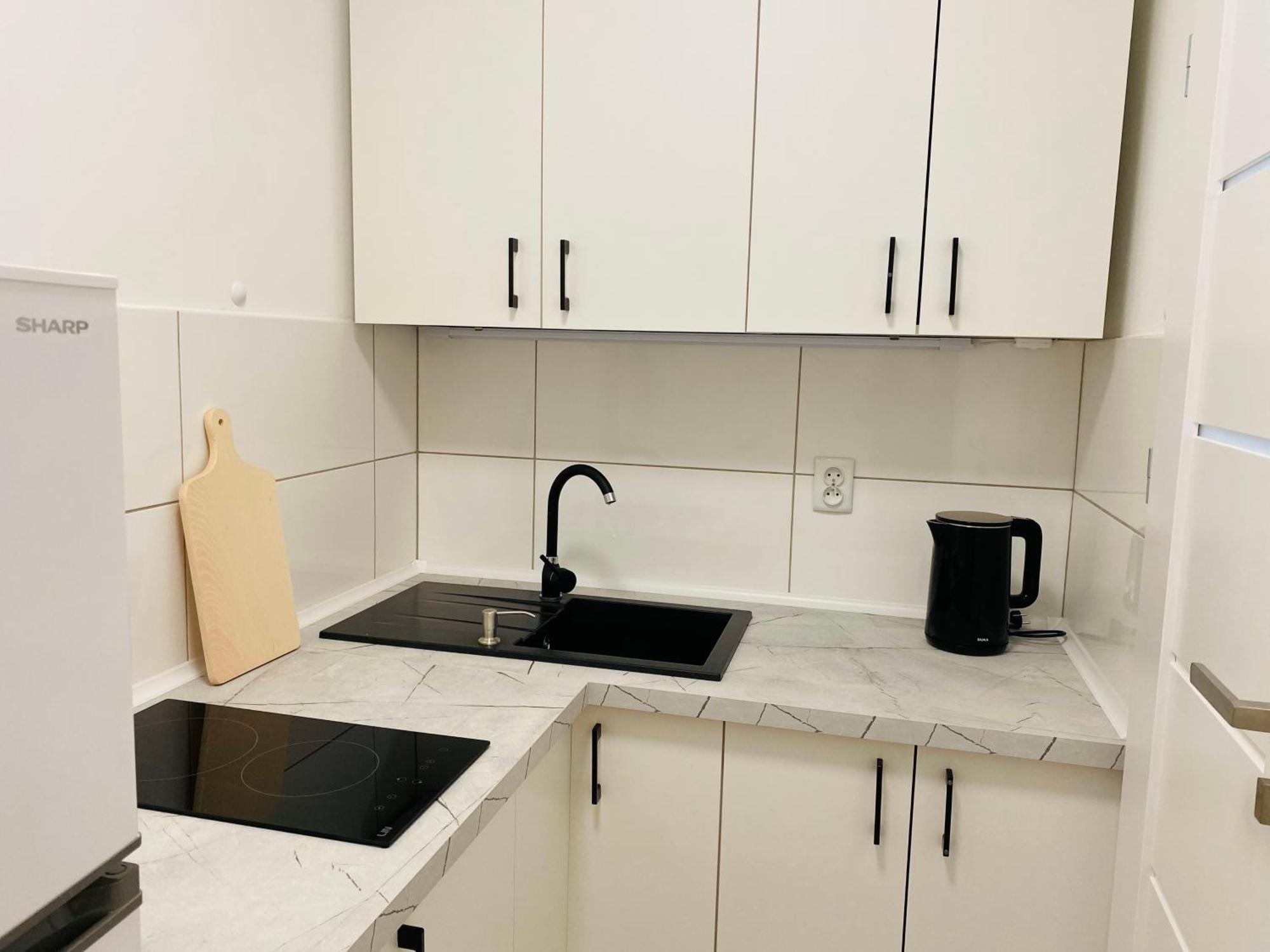 Apartament Goplanska Free Parking Self Check-In 24H Poznan Bagian luar foto